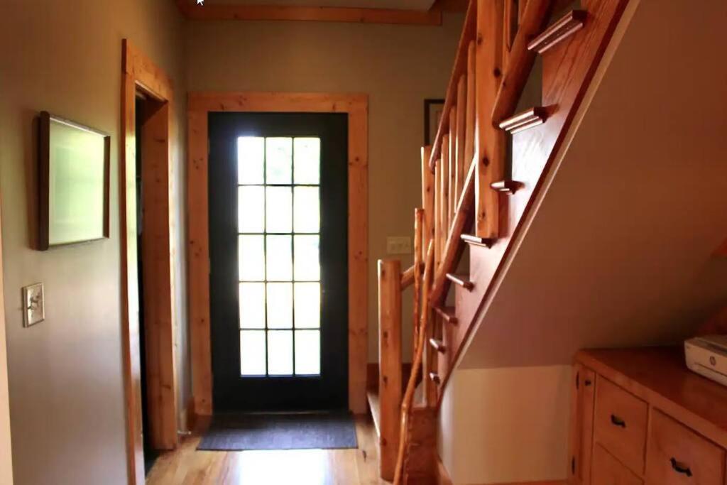Quiet Getaway At Wayward Cottage Pisgah Exterior photo